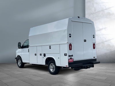 2025 Chevrolet Express Cutaway 3500 1WT