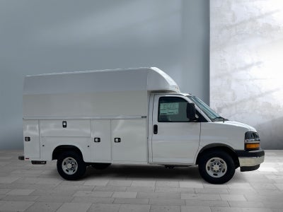 2025 Chevrolet Express Cutaway 3500 1WT
