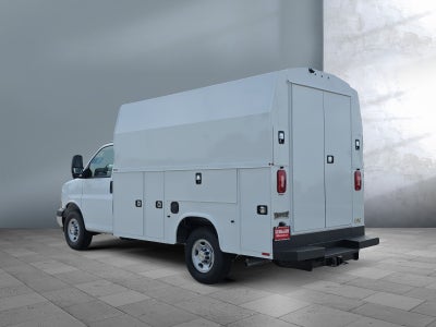 2025 Chevrolet Express Cutaway 3500 1WT
