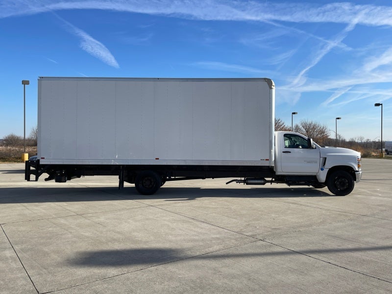 2023 Chevrolet Silverado 5500 HD Work Truck