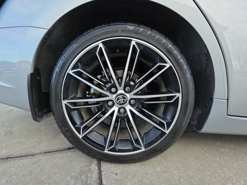 2022 Toyota Avalon Touring