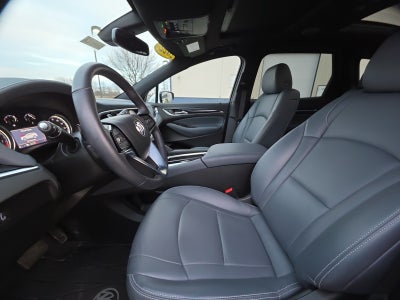 2022 Buick Enclave Essence