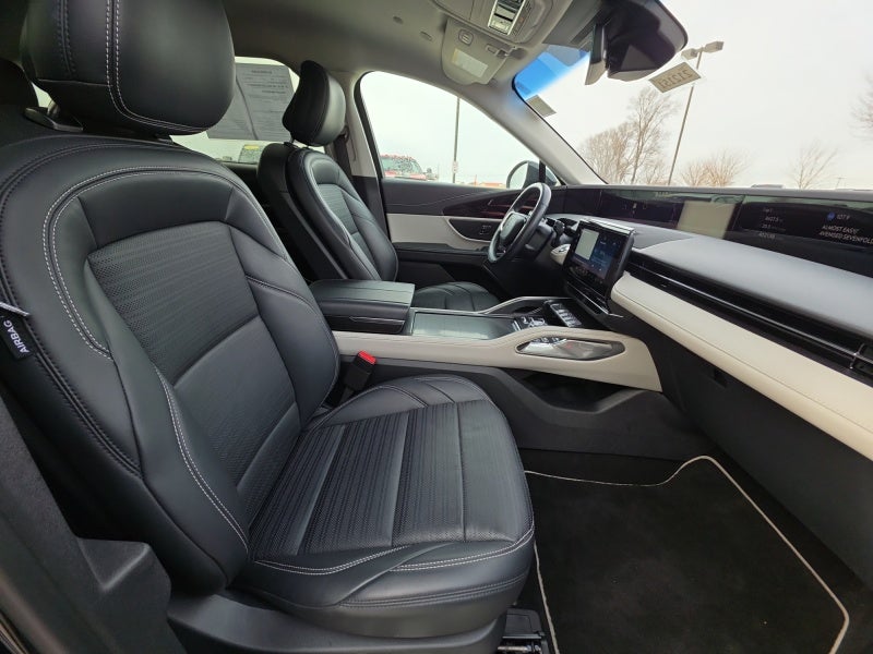 2024 Lincoln Nautilus Reserve