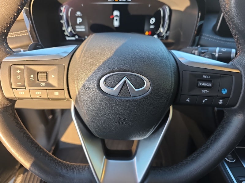 2023 INFINITI QX60 LUXE