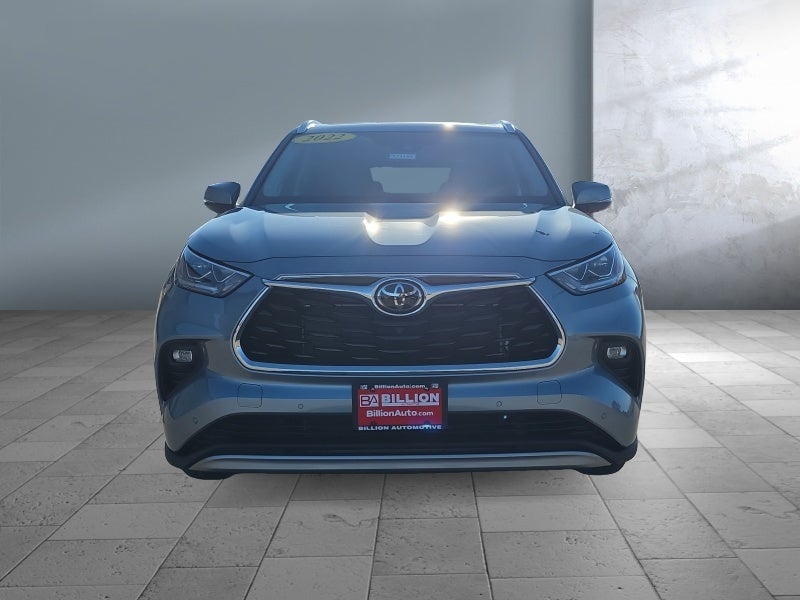 2022 Toyota Highlander Platinum