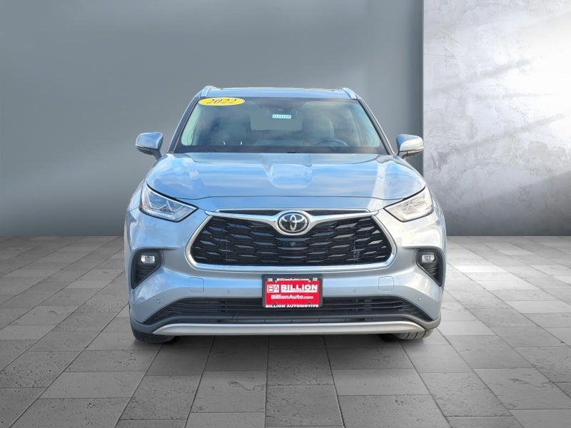 2022 Toyota Highlander Platinum