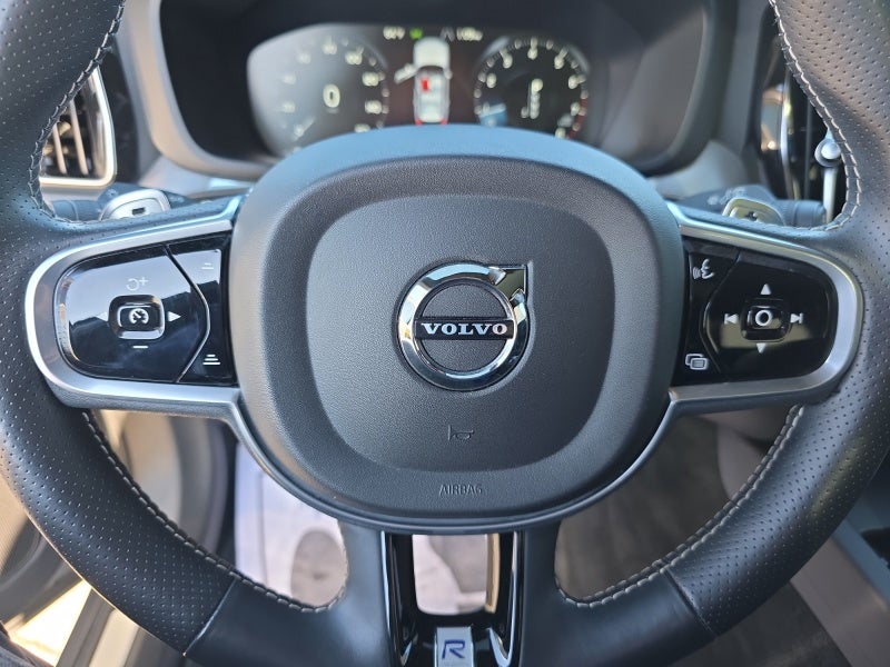 2018 Volvo XC60 R-Design