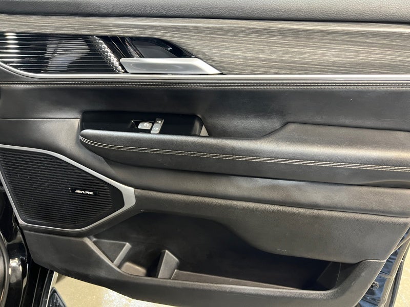 2024 Jeep Wagoneer L Series III