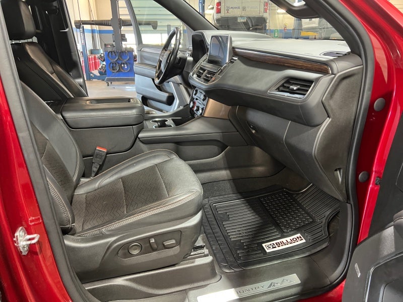 2021 Chevrolet Suburban High Country