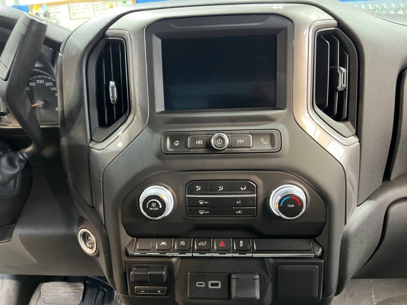 2023 GMC Sierra 1500 Pro