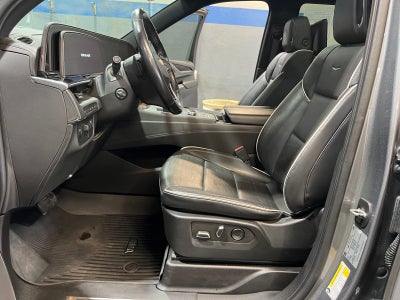 2022 Cadillac Escalade Sport