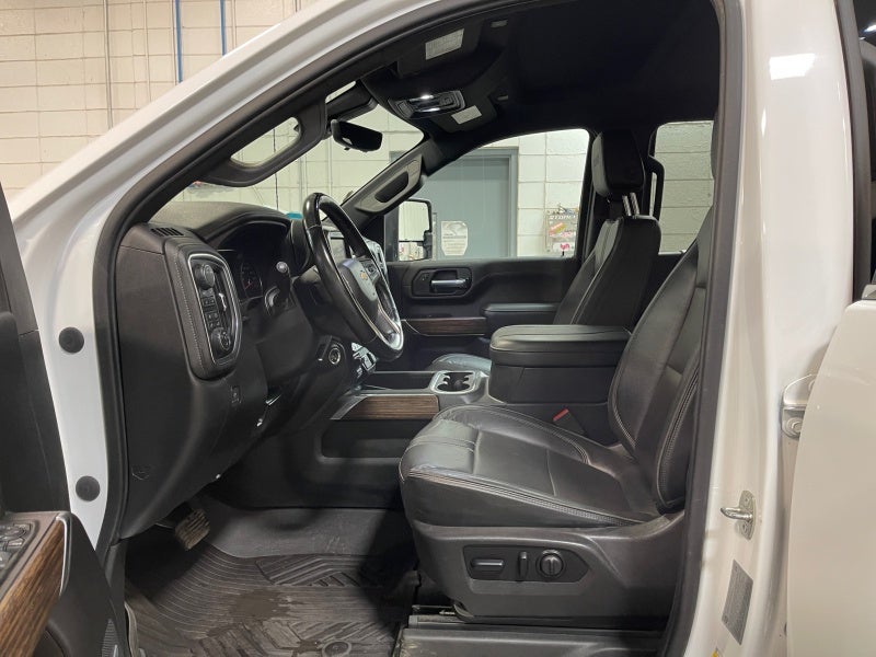 2023 Chevrolet Silverado 3500 HD High Country