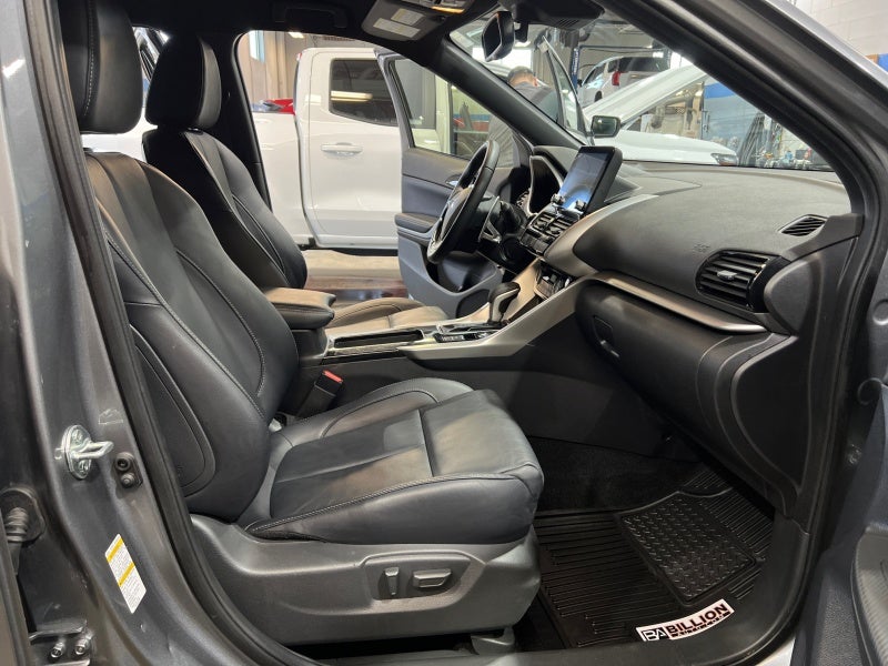 2025 Mitsubishi Eclipse Cross SE