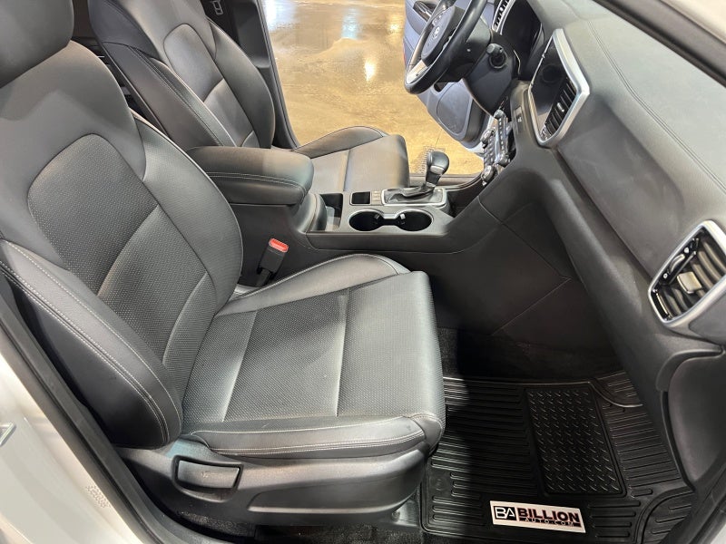 2020 Kia Sportage EX