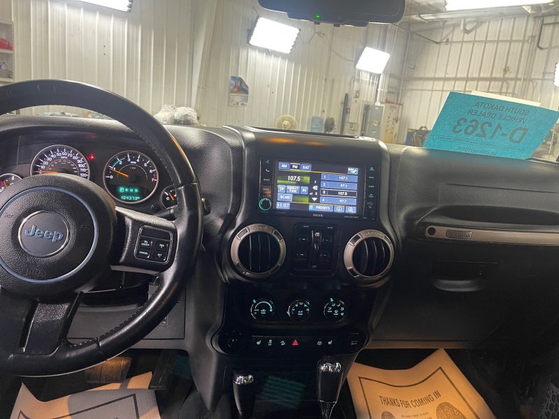 2016 Jeep Wrangler Unlimited Sahara