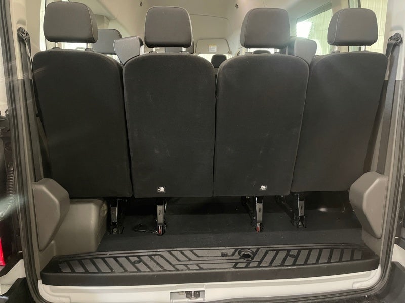 2023 Ford Transit Passenger Wagon XL