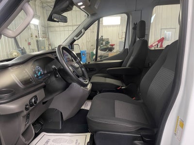 2023 Ford Transit Passenger Wagon XL