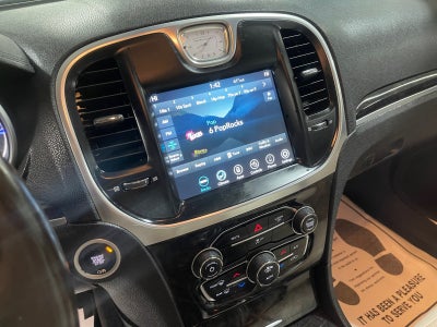 2018 Chrysler 300 Limited