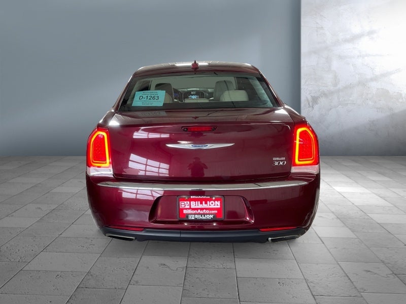 2018 Chrysler 300 Limited