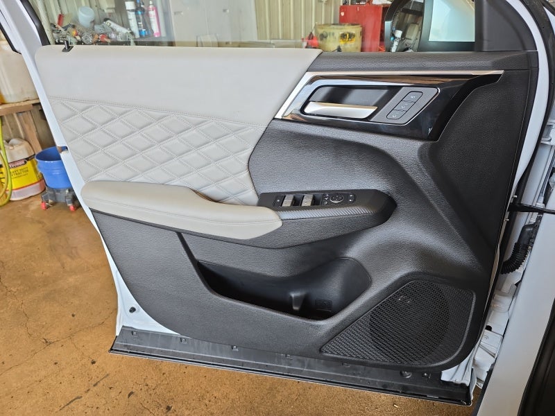 2024 Mitsubishi Outlander Plug-In Hybrid SEL