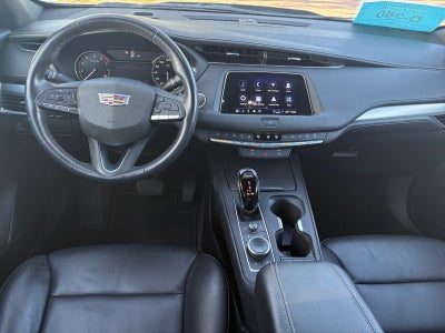 2023 Cadillac XT4 Premium Luxury