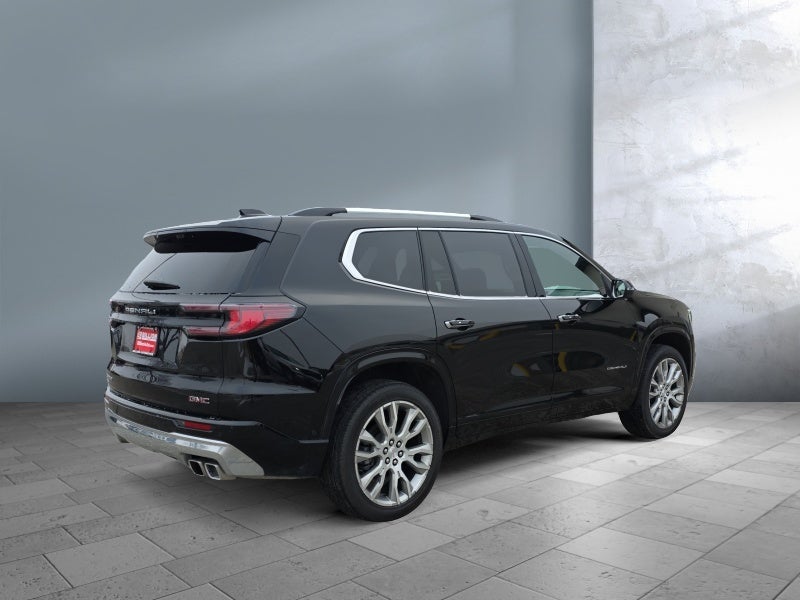 2024 GMC Acadia Denali