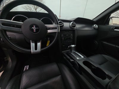 2008 Ford Mustang Deluxe