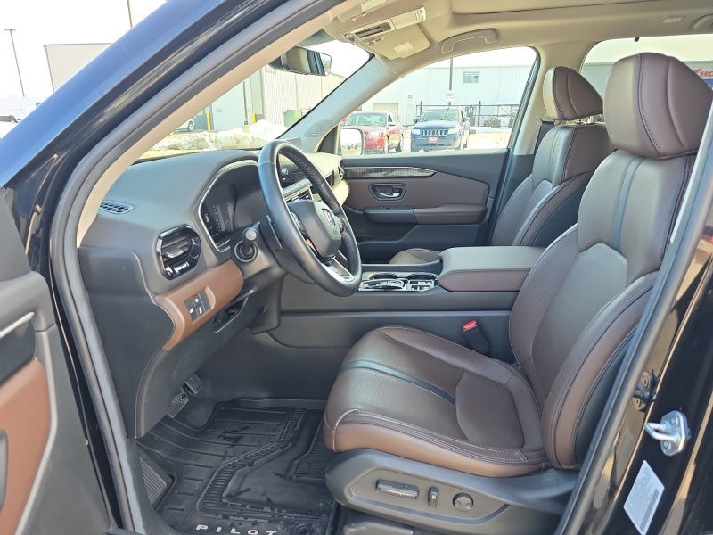 2025 Honda Pilot Elite