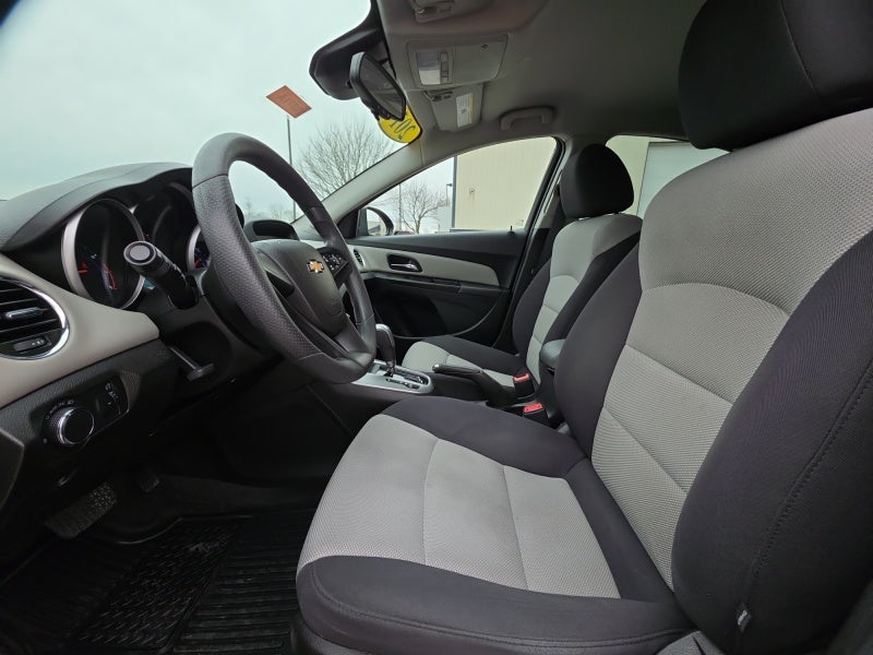 2014 Chevrolet Cruze LS