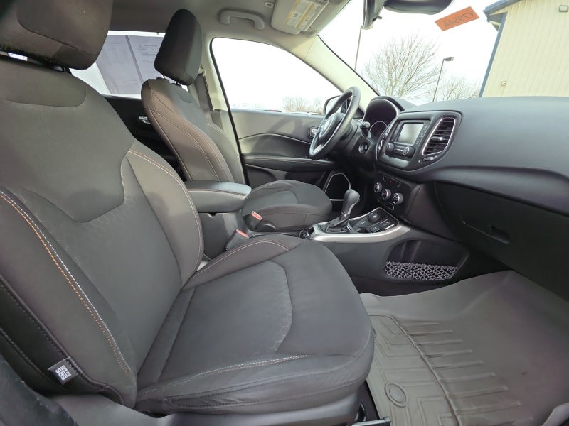 2017 Jeep Compass Sport