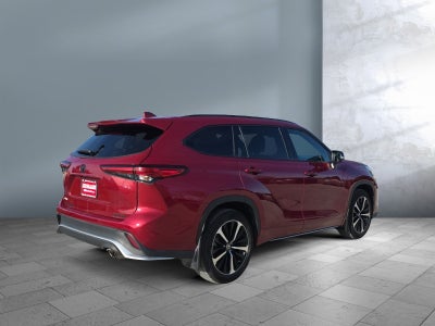 2021 Toyota Highlander XSE