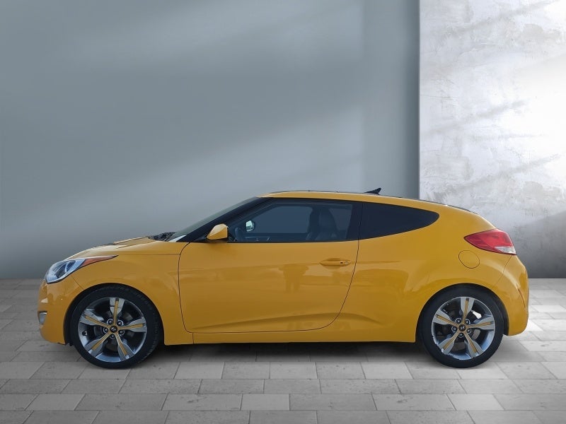 2013 Hyundai Veloster w/Black Int