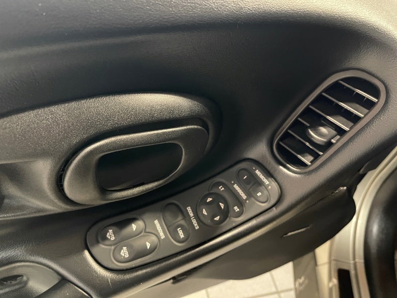 2001 Chevrolet Corvette 2dr Convertible