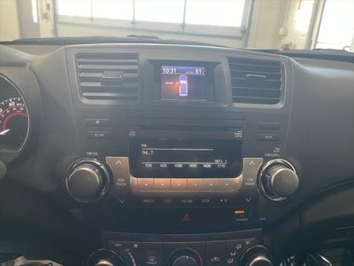 2012 Toyota HIGHLANDER SE