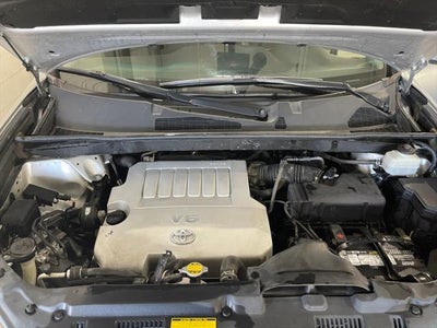 2012 Toyota HIGHLANDER SE