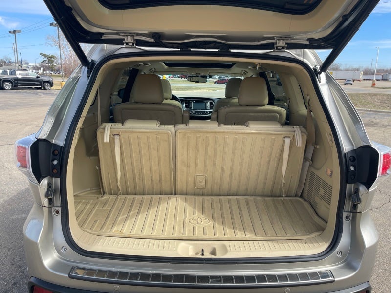 2016 Toyota HIGHLANDER Limited Platinum