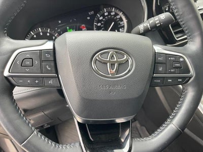 2021 Toyota HIGHLANDER Limited
