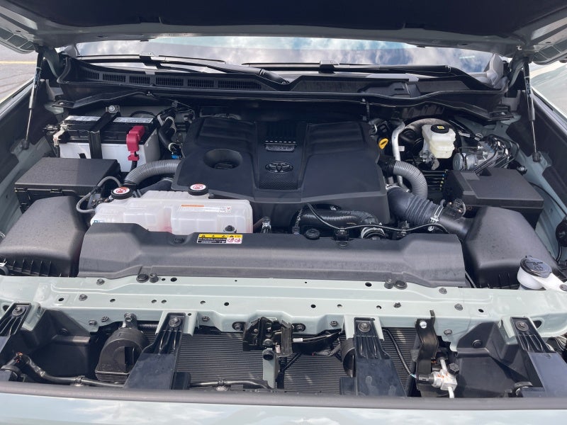 2024 Toyota TUNDRA 4X4 SR5