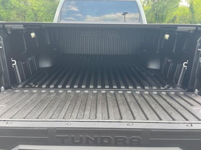 2024 Toyota TUNDRA 4X4 SR5