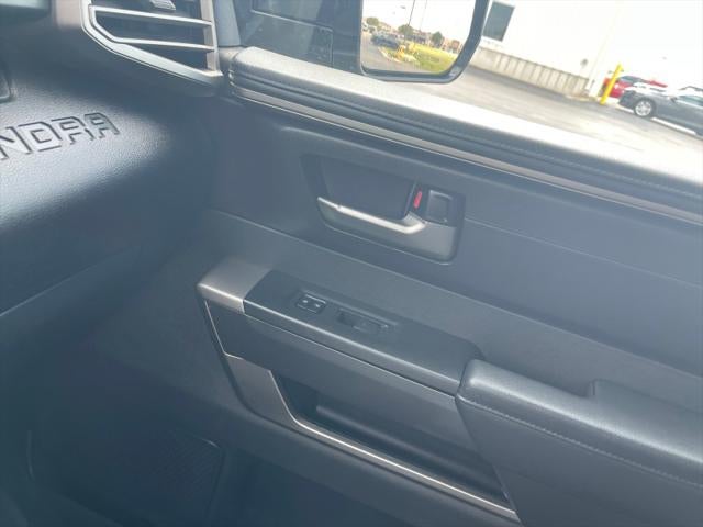 2024 Toyota TUNDRA 4X4 SR5