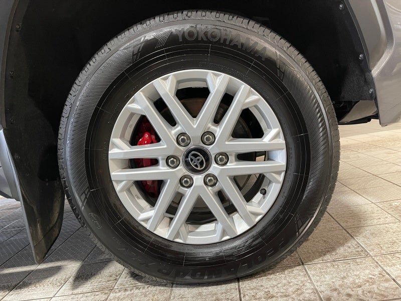 2024 Toyota TUNDRA 4X4 SR5