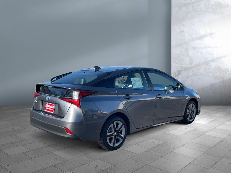 2020 Toyota PRIUS XLE