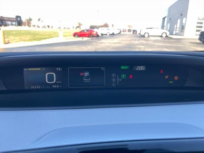 2020 Toyota PRIUS XLE