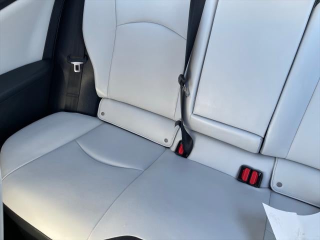 2020 Toyota PRIUS XLE