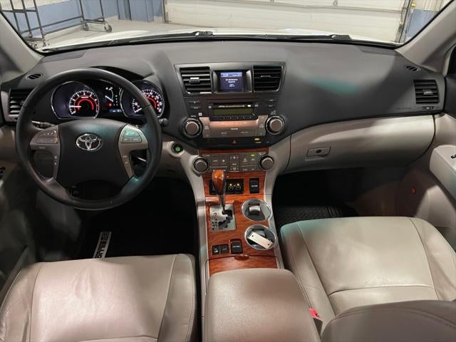 2010 Toyota HIGHLANDER LTD Limited