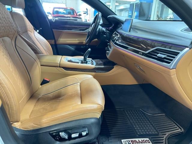 2020 BMW 740i 740i xDrive