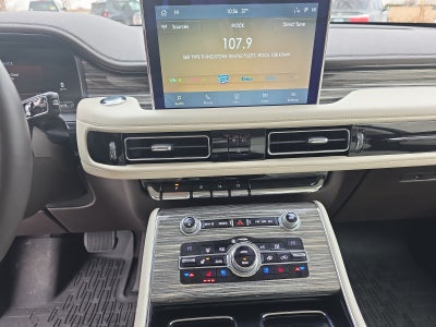 2020 Lincoln Aviator Black Label