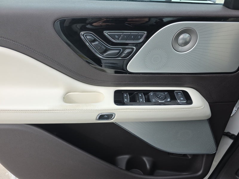 2020 Lincoln Aviator Black Label