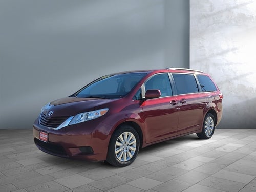 2016 Toyota Sienna LE