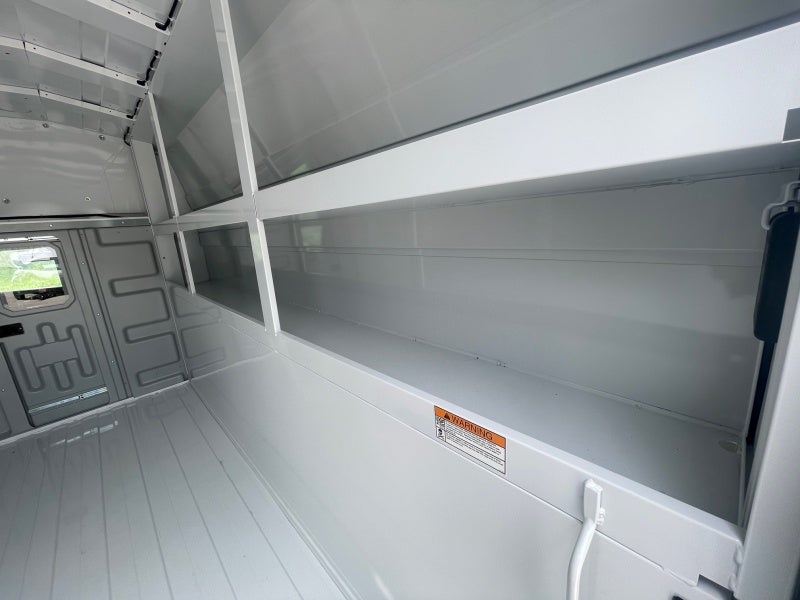 2025 GMC Savana Cutaway 3500 1WT